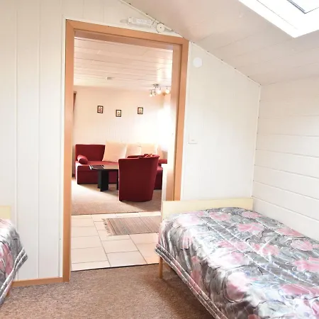 Gorgeous Bungalow In Near Sea * Rerik